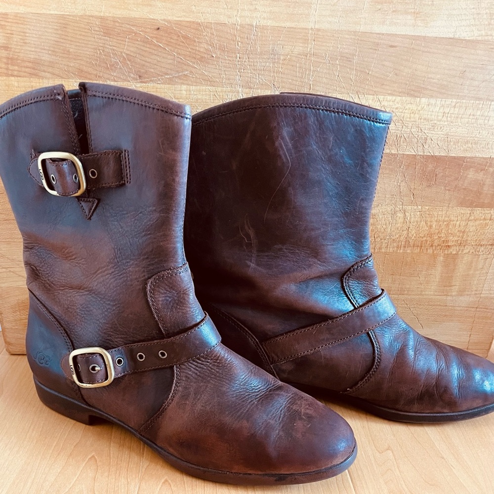 UGG Frances Distressed Brown Leather DBL Buckle Ankle CG Boots Wide Calf 8-8.5 - Picture 5 of 10